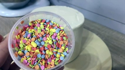 DECORATION GATEAU CAKE DESIGN DORÉ