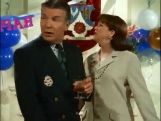 La Nouvelle Famille Addams S1E9 FRENCH