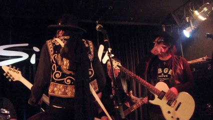 The KING BEES   BUDDY BOWSER,  Scheebo Pampillonia, Chris Gari, JOff WIlsOn