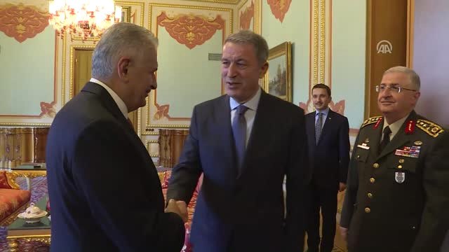 TBMM Başkanı Yıldırım, Milli Savunma Bakanı Akar ve Kuvvet Komutanlarını Kabul Etti