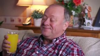 Two Doors Down S01 E04