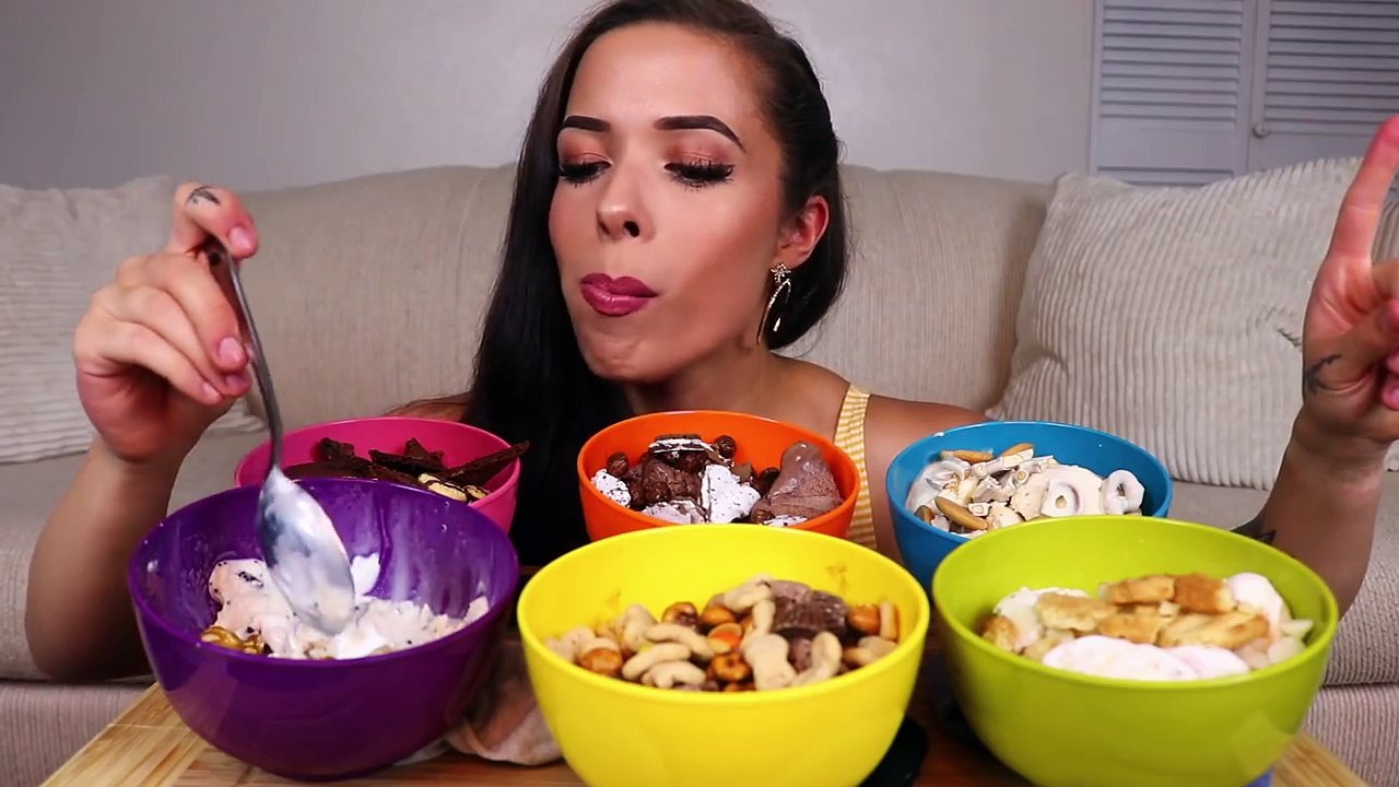 ICE CREAM SUNDAE MUKBANG