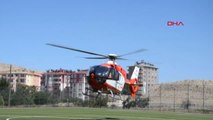 Malatya Havuzda Kalp Krizi Geçirdi, Ambulans Helikopterle Sevk Edildi