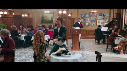 Mamma Mia! Here We Go Again Movie Clip - Waterloo