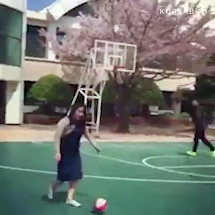 I can't stop watching this .