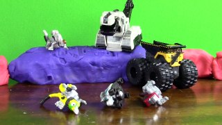 Dino Trucks Toys! DINOTRUX Monster Truck Arena + ScrapTools D Structs Garby