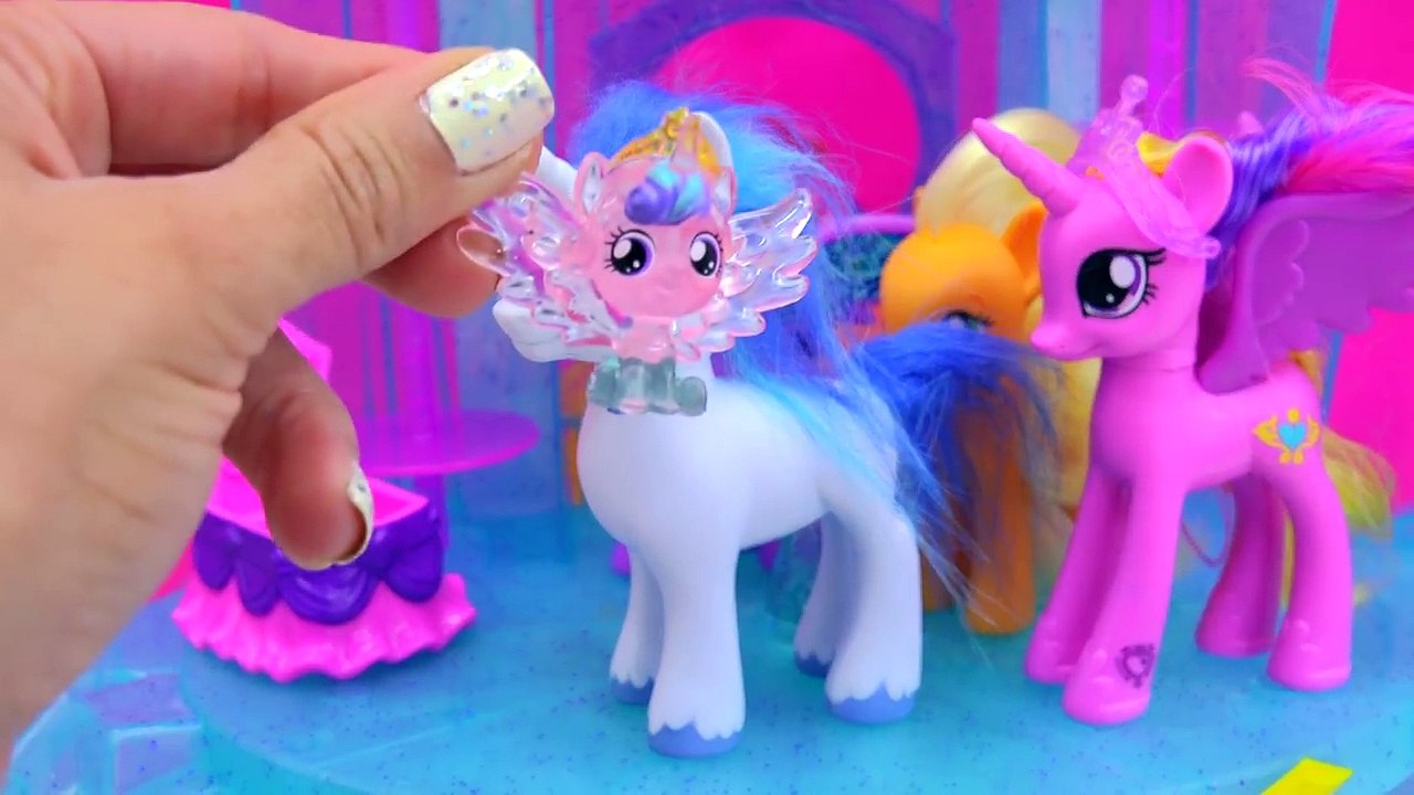 My Little Pony Crystal Empire Castle with Baby Flurry Heart, Princess Cadance, Shining Arm