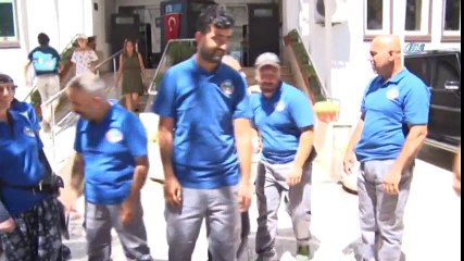 Tunceli Valisi Sonel'den,Ayakkabı Boyacılarına Yüz Güldüren Jest NT
