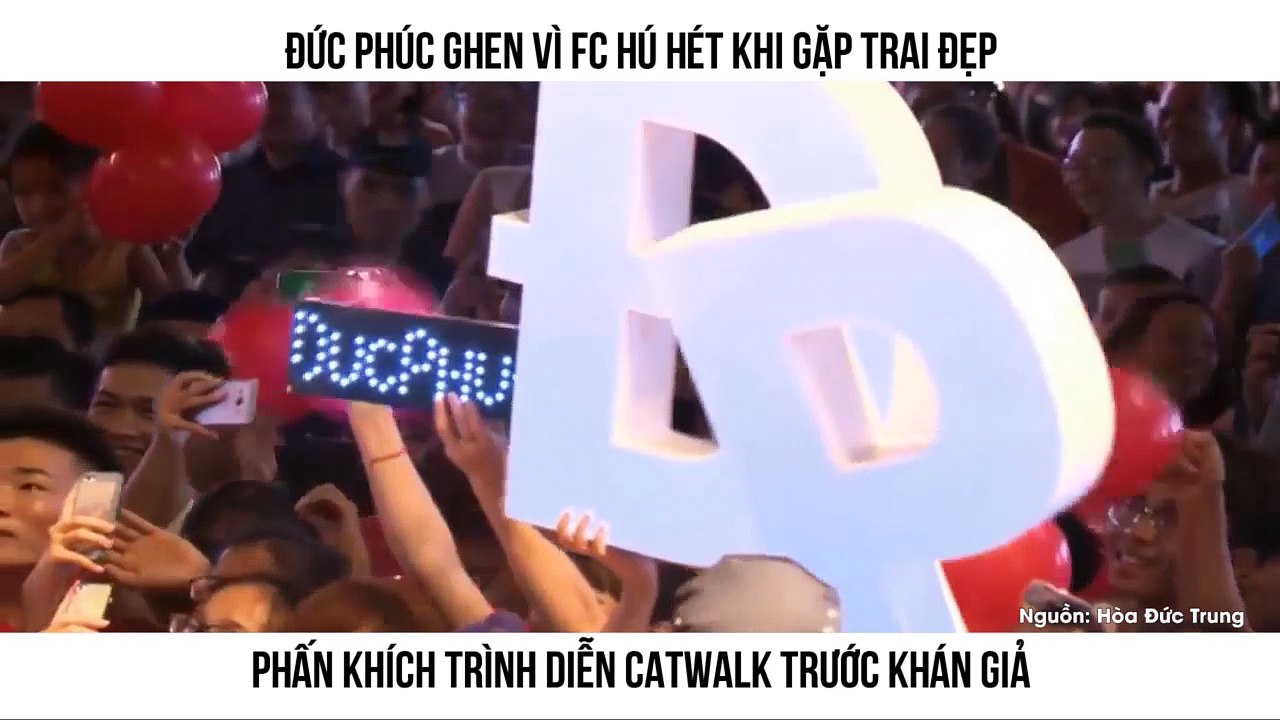 Đức Phúc ghen vì FC hú hét khi gặp trai đẹp Phấn khích trình diễn catwalk trước khán giả