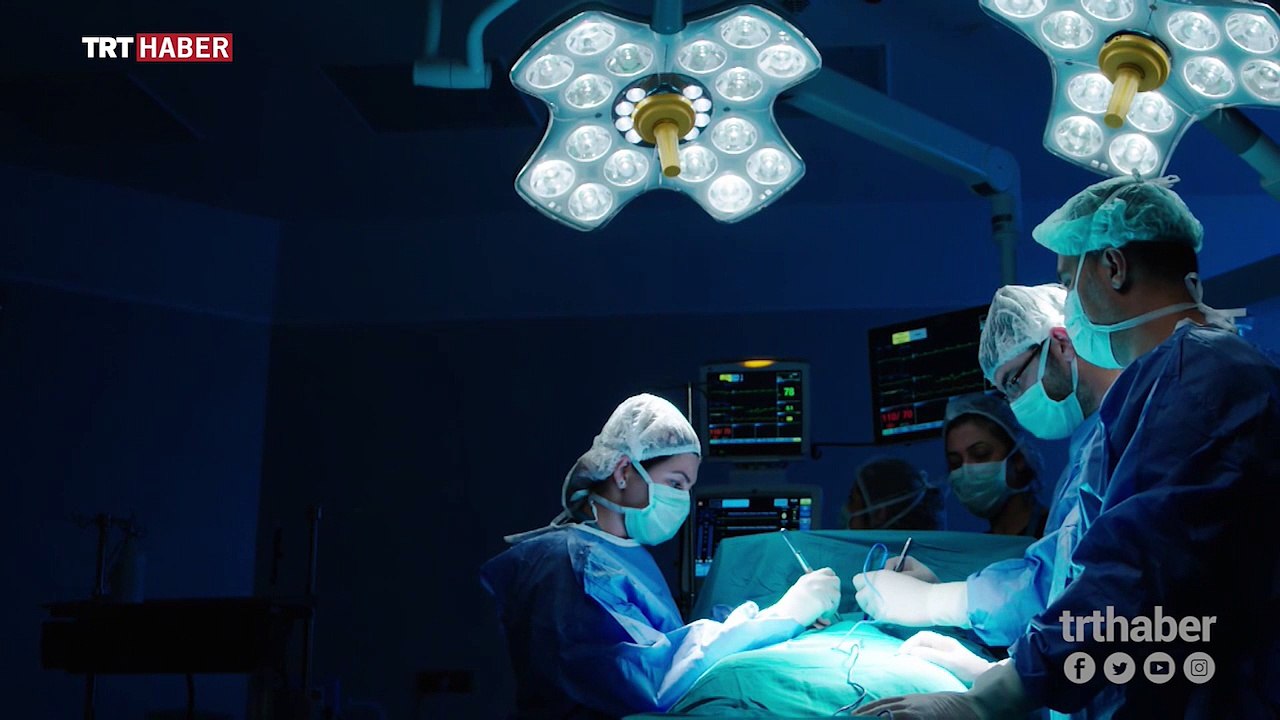 Şehir hastanelerinde ilk kez kadavradan karaciğer nakli yapıldı