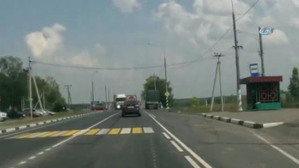 Kontrolden Çıkan Kamyon Dehşet Saçtı