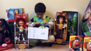 Toy Story GIANT Surprise Egg Opening Buzz Lightyear, Woody, Jessie and Mr. Potato Head Toy