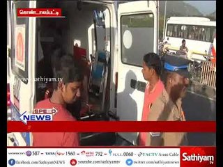 College students tour van loses control - More than 20 injured