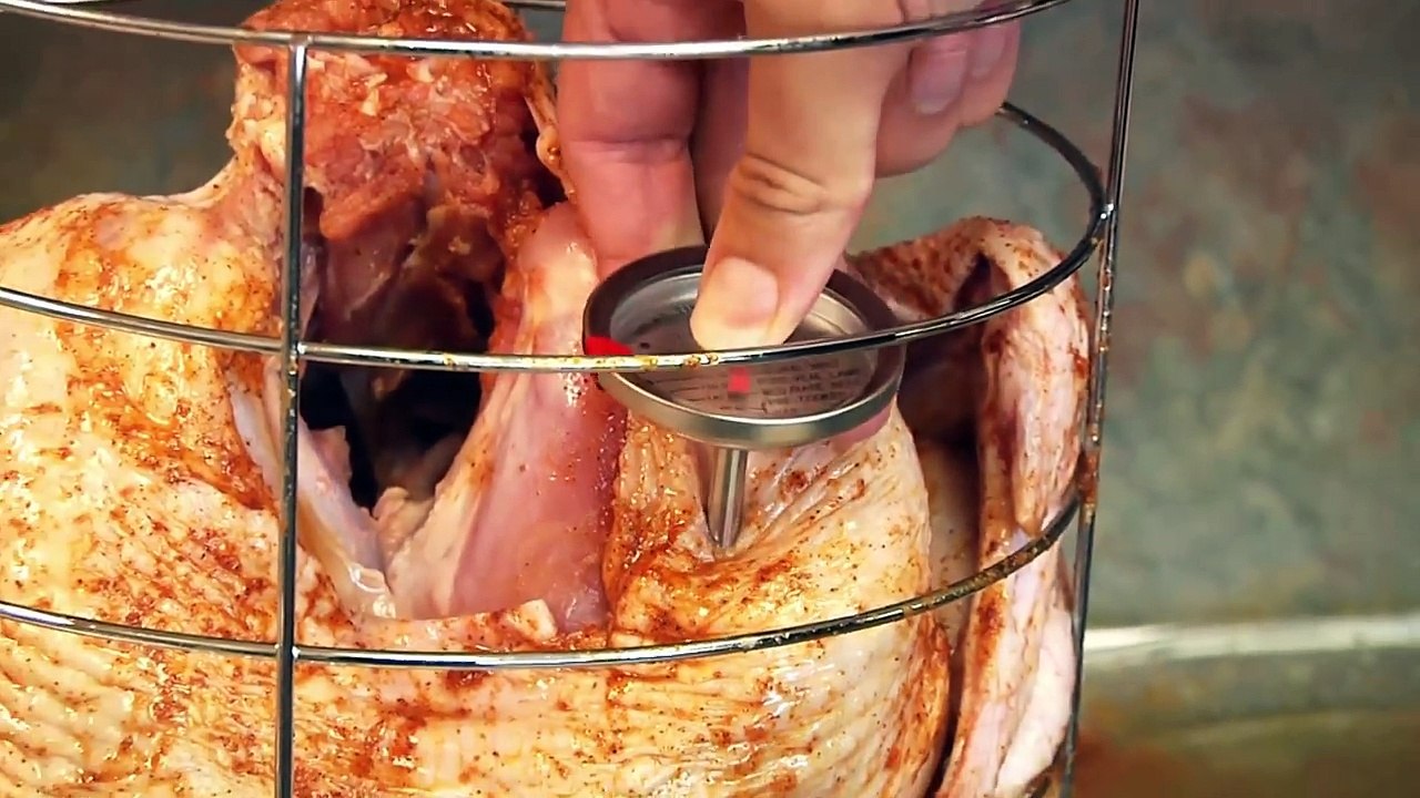 How to Cook Turkey in the Big Easy Fryer