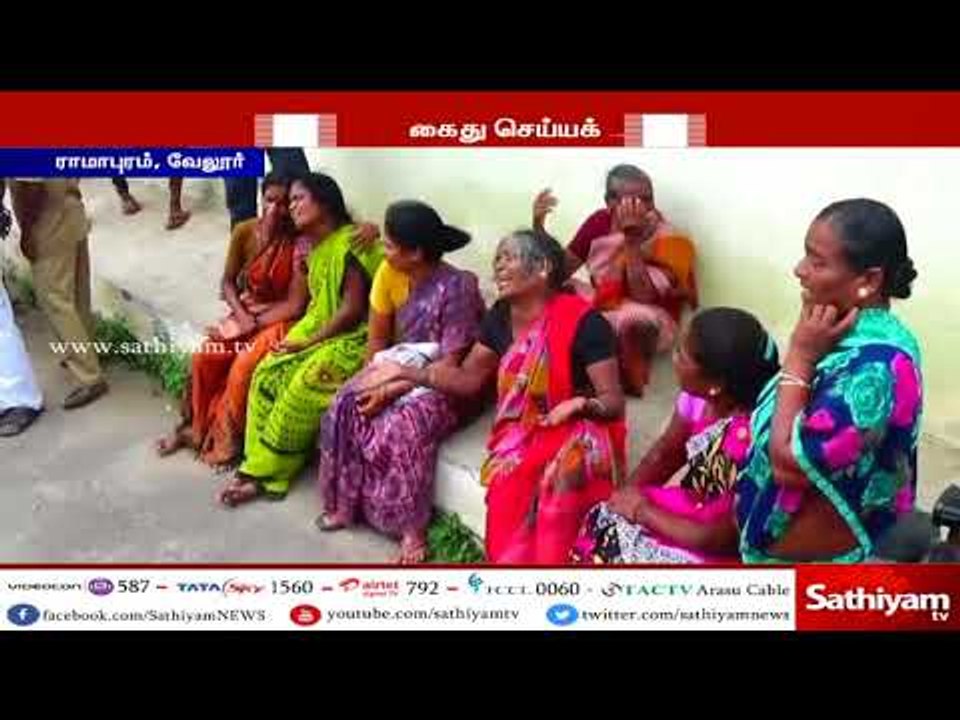 வேலூர் : தற்கொலை செய்து கொண்ட மாணவிகளின் உடலை வ...