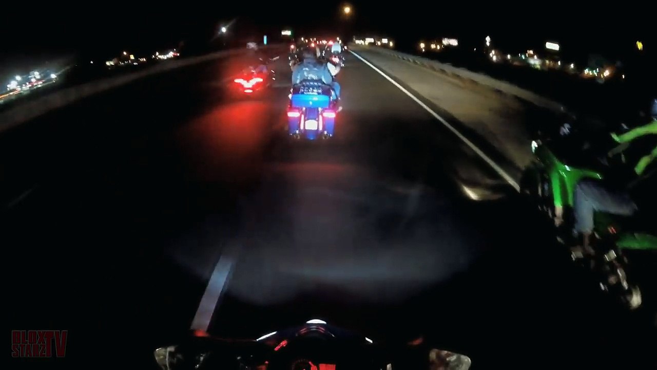 BIKE VS COPS Girl On Motorcycle Gets SCARIEST Street Bike Ride EVER Caught On Tape 2018