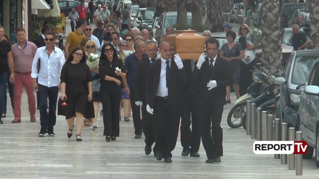 Homazhet/ Mes lotëve i jepet lamtumira e fundit aktorit të humorit, Fadil Hasa