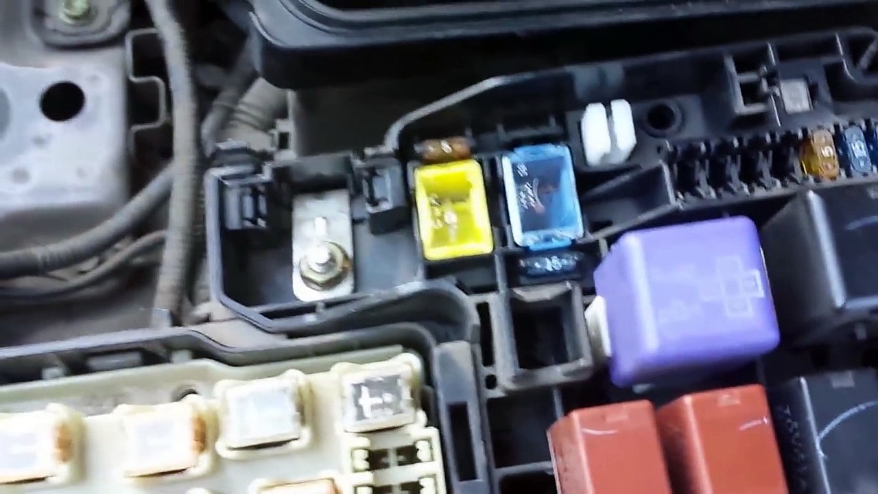 02 Camry Alternator Fuse Replacement
