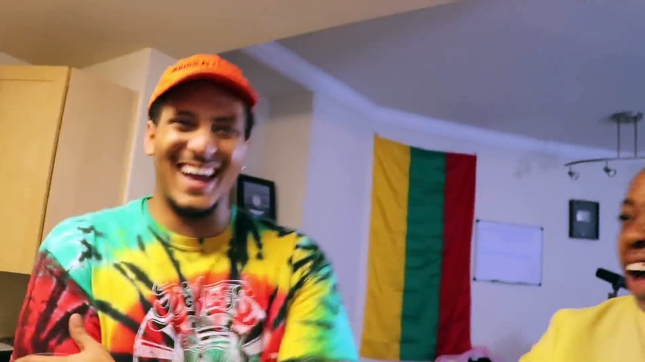 REPLACING NERF DARTS W  THUMBTACKS!! (BAD IDEA)
