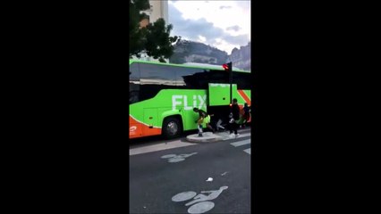 Un bus pillé par des jeunes (Grenoble)