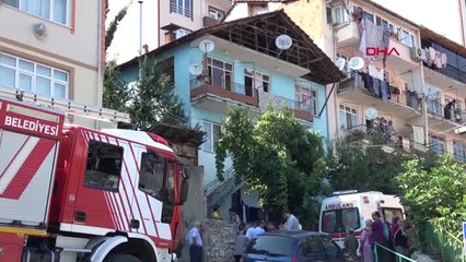 Kocaeli Eşyaları Yakarken Kendini Yaktı Hd