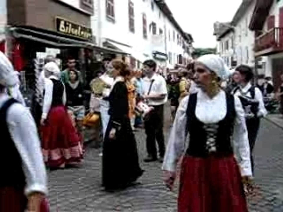 passa calle St jean pied de Port aout 2007