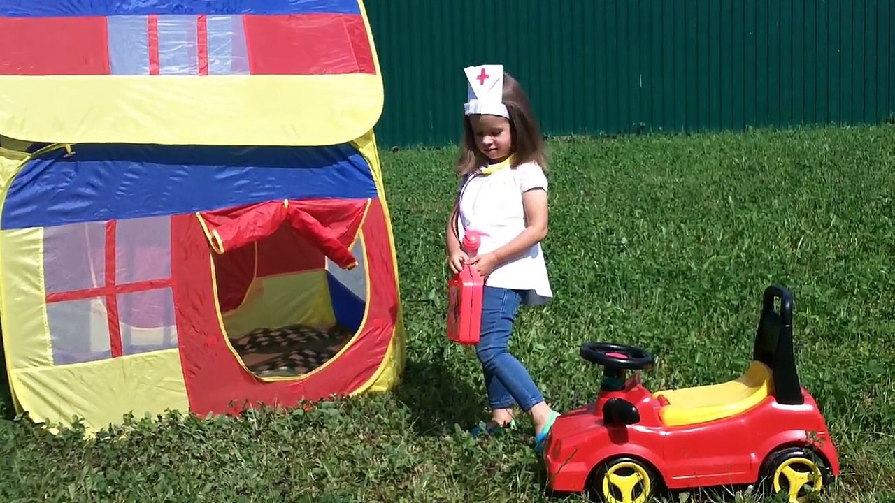 Five Little Monkeys Jumping on the Bed | Learn Colors | Nursery Rhymes