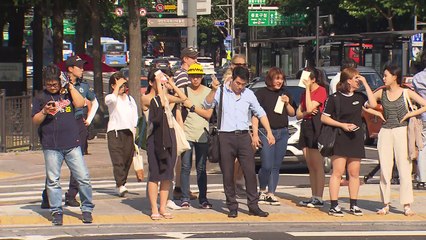 [날씨] 어제보다 더 덥다...대전 37℃, 서울 34℃ / YTN