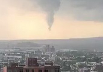 Funnel Cloud Spotted Over New York City Harbor
