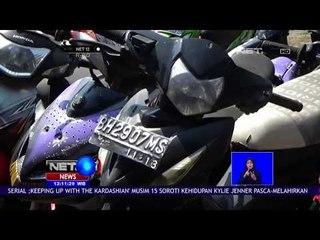 Petugas Mengamankan Dua Kakek-kakek Karena Mencuri Sepeda Motor - NET 12