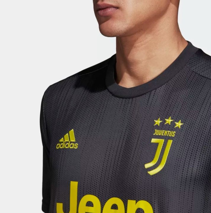 Le nouveau maillot third de la Juventus 2018/19 - Vidéo Dailymotion