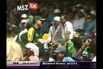 Pakistan First Ever 300+ Chase vs India 4th ODI 2005