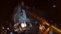 - Hindistan’da Çöken Binada 3 Kişi Hayatını Kaybetti- Arama-kurtarma Çalışmaları Sürüyor