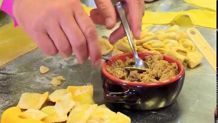 Great Continental Railway Journeys S02 - Ep02 Turin to Venice - Part 01 HD Watch