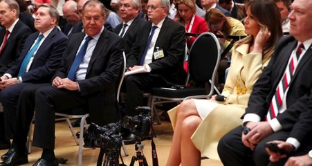 Rus Bakan Lavrov, First Lady Melania Trump'ın Bacaklarını Süzünce Dünyaya Rezil Oldu