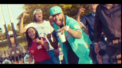 Maldita Loca - Luz Baja ft Shelow Shaq