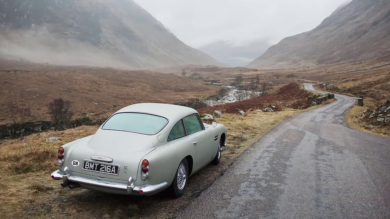 LEGO Creator Expert 10262 James Bond Aston Martin DB5 (Designer Video)