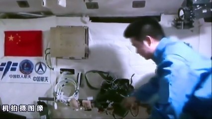 Video falsi di 24 ore di sole al polo sud per demolire la terra piatta