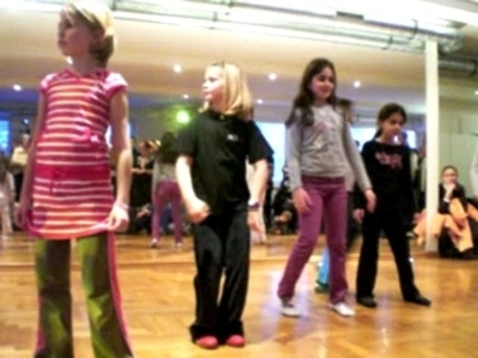 What time is it? (HSM2)