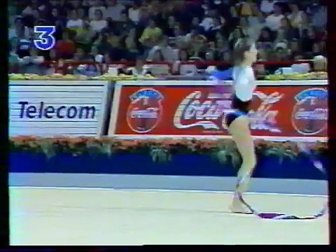 Eva SERRANO (FRA) ribbon - 1994 Paris worlds EF