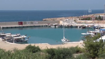 KKTC Açıklarında Mültecileri Taşıyan Teknenin Batması - Yeni Erenköy Sahili