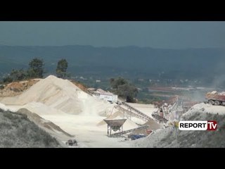 Report Tv - Guroret në Krujë vijojnë punën, asnjë masë për ndërprerjen e aktiviteti