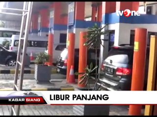Antrean Kendaraan Terjadi di Tol Ciawi Menuju Puncak