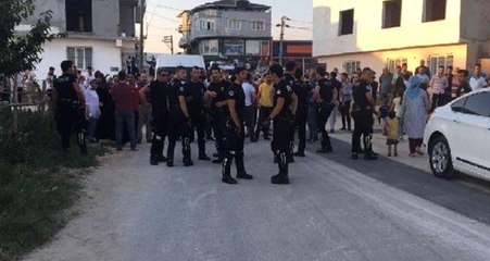 Kaçak Motosikletlinin Yakınları ile Polis Arasında Kavga: 3'ü Polis 4 Yaralı