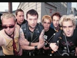 The real McKenzies - Smokin bowl