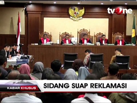 Ahok Paparkan Izin Reklamasi Teluk Jakarta di Sidang