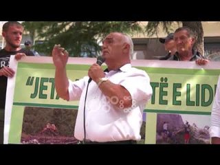 Ora News - Protestë për mbrojtjen e pyjeve në Bulqizë, në mbështetje dhe vëllezërit Keta