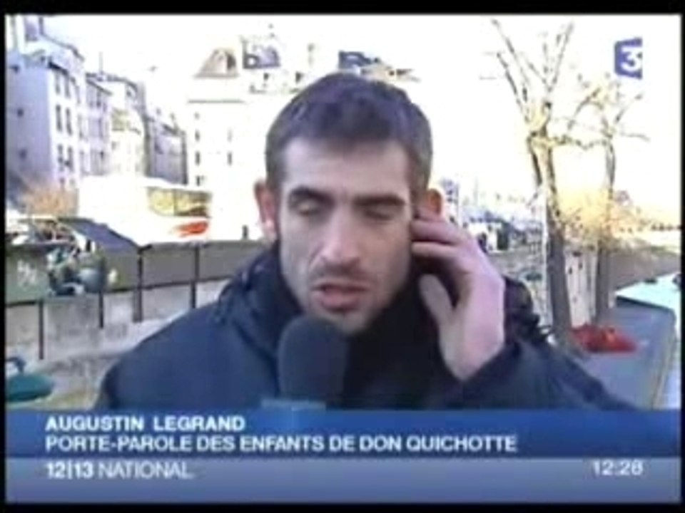 Evacuation campement Notre Dame Fr3 13H00