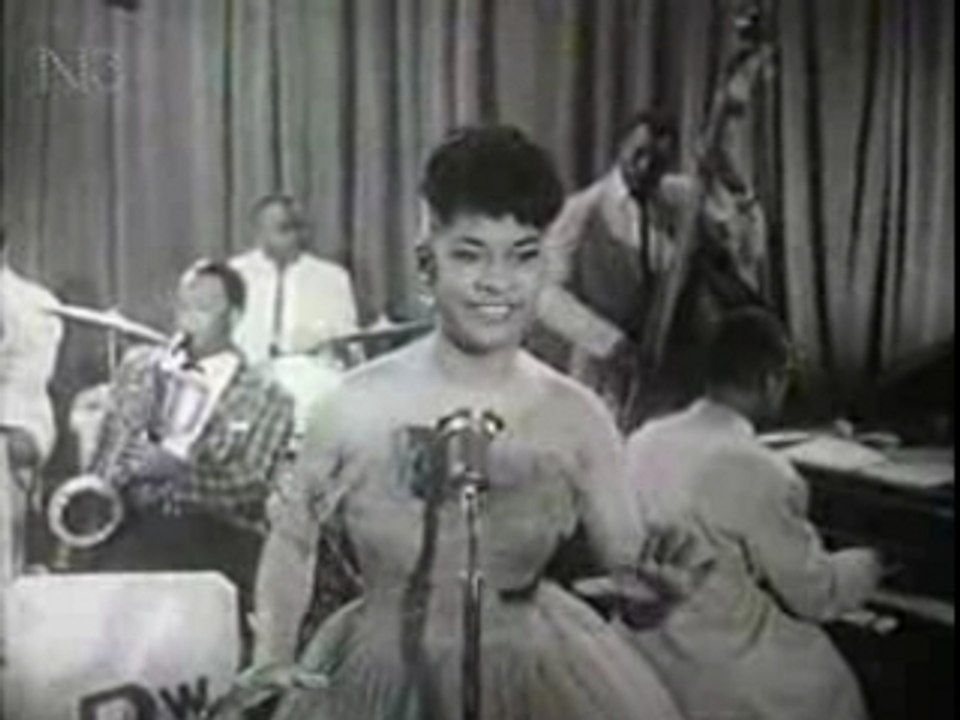 Ruth Brown - Everytime it rains I think of you