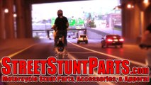 Motorcycle POLICE CHASE Street Bike Riding WHEELIES Running From Highway Patrol COPS Chasing Biker